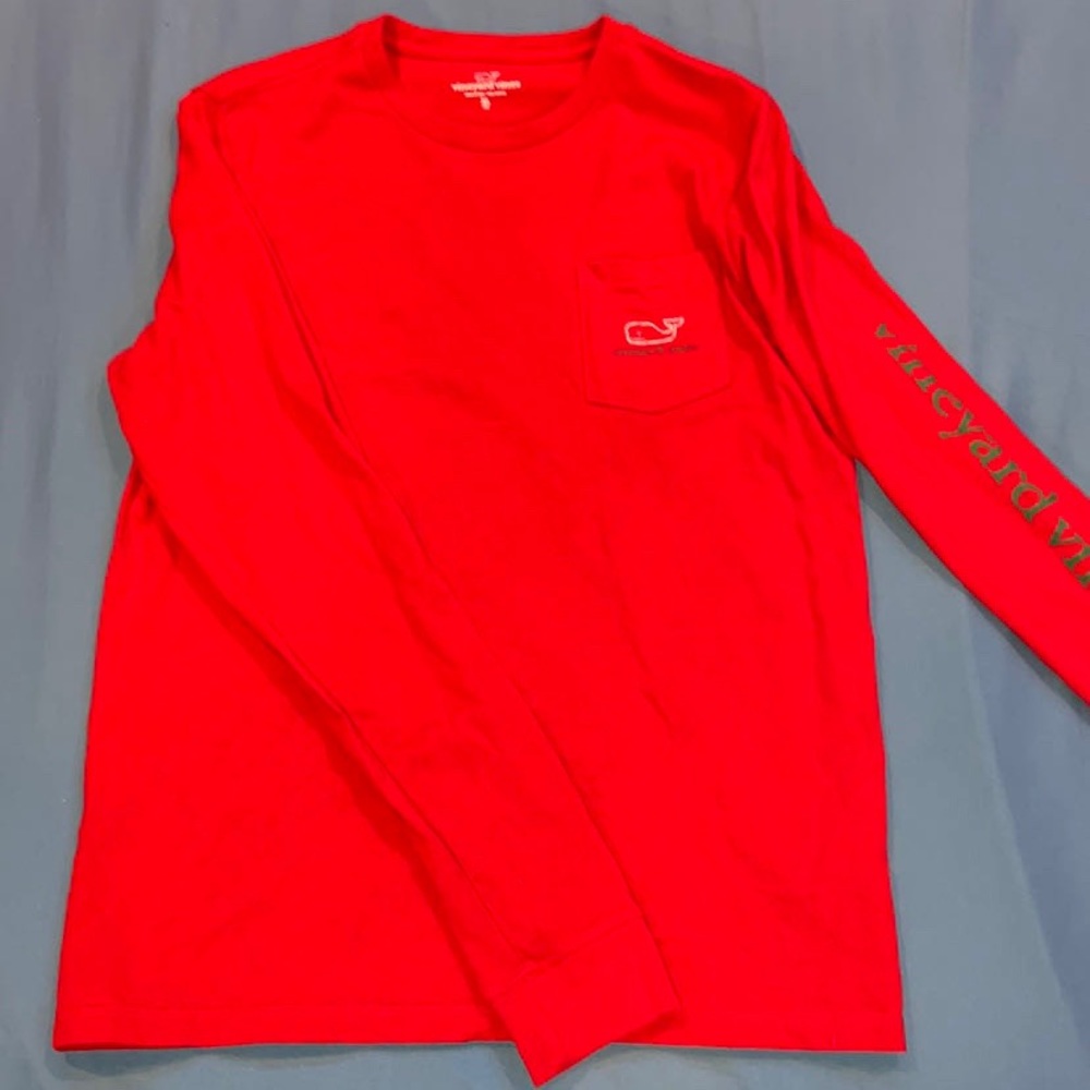 Long Sleeve Vineyard Vines Shirt. Size Youth XL